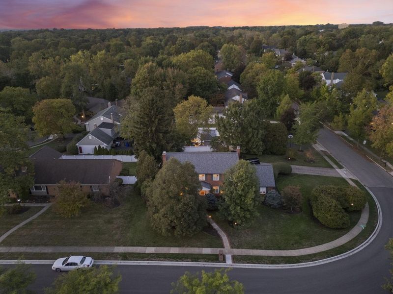 2560 Chartwell Road, Upper Arlington, OH 43220 Photo 51