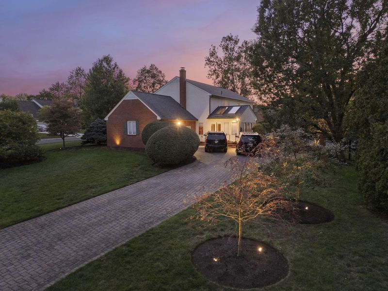 2560 Chartwell Road, Upper Arlington, OH 43220 Photo 54