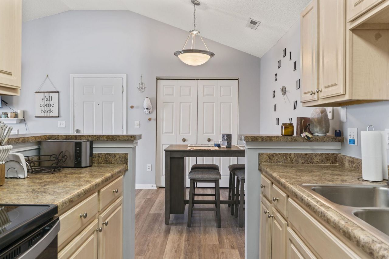 3761 Citation Way Photo 29