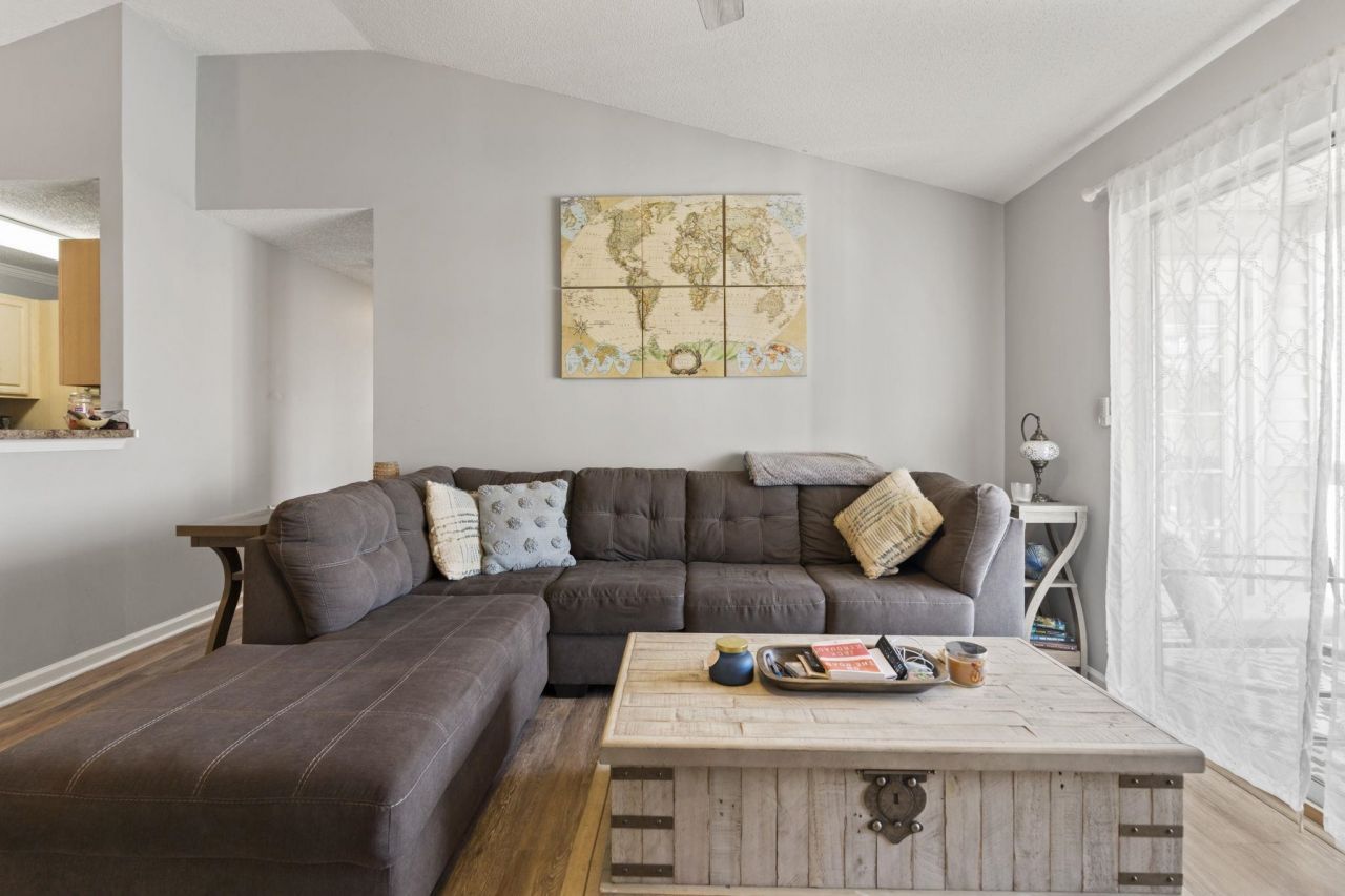 3761 Citation Way Photo 8