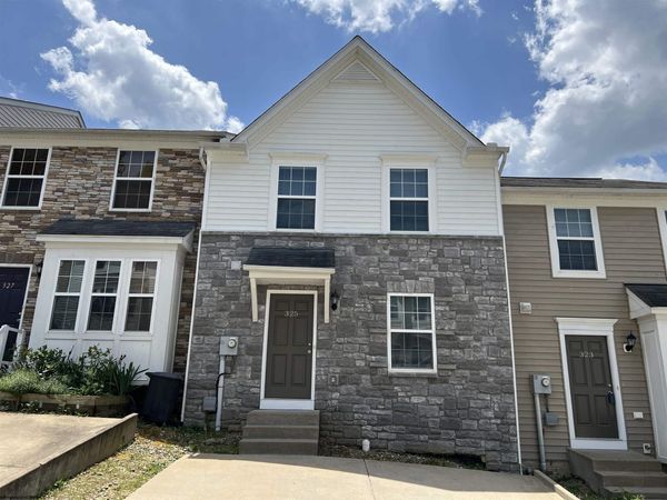 325 Falcon Run, Morgantown, WV 26508