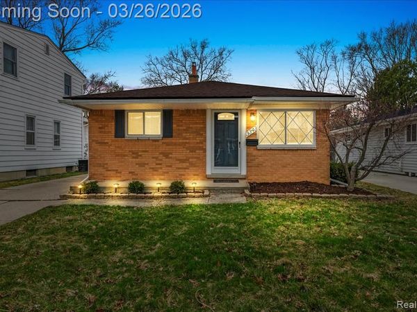 3343 Harvard Road, Royal Oak, MI 48073