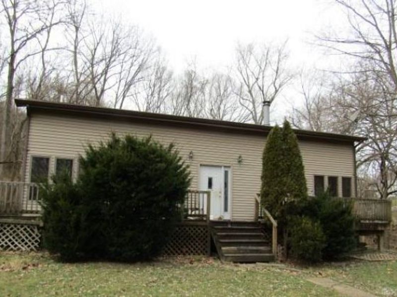 930 Eatondale Drive, Cincinnati, OH 45204 Photo 3