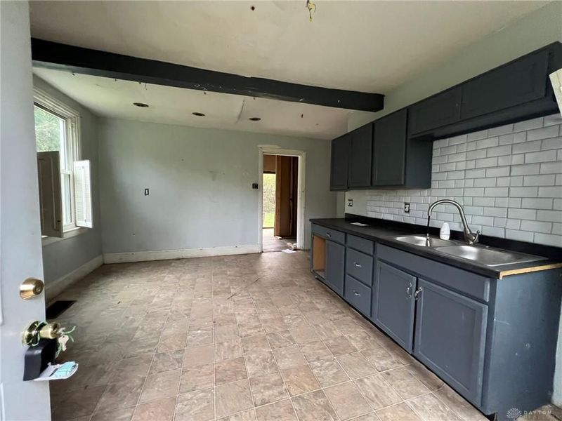 930 Eatondale Drive, Cincinnati, OH 45204 Photo 5