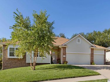 11910 N 161st Avenue, Bennington, NE 68007