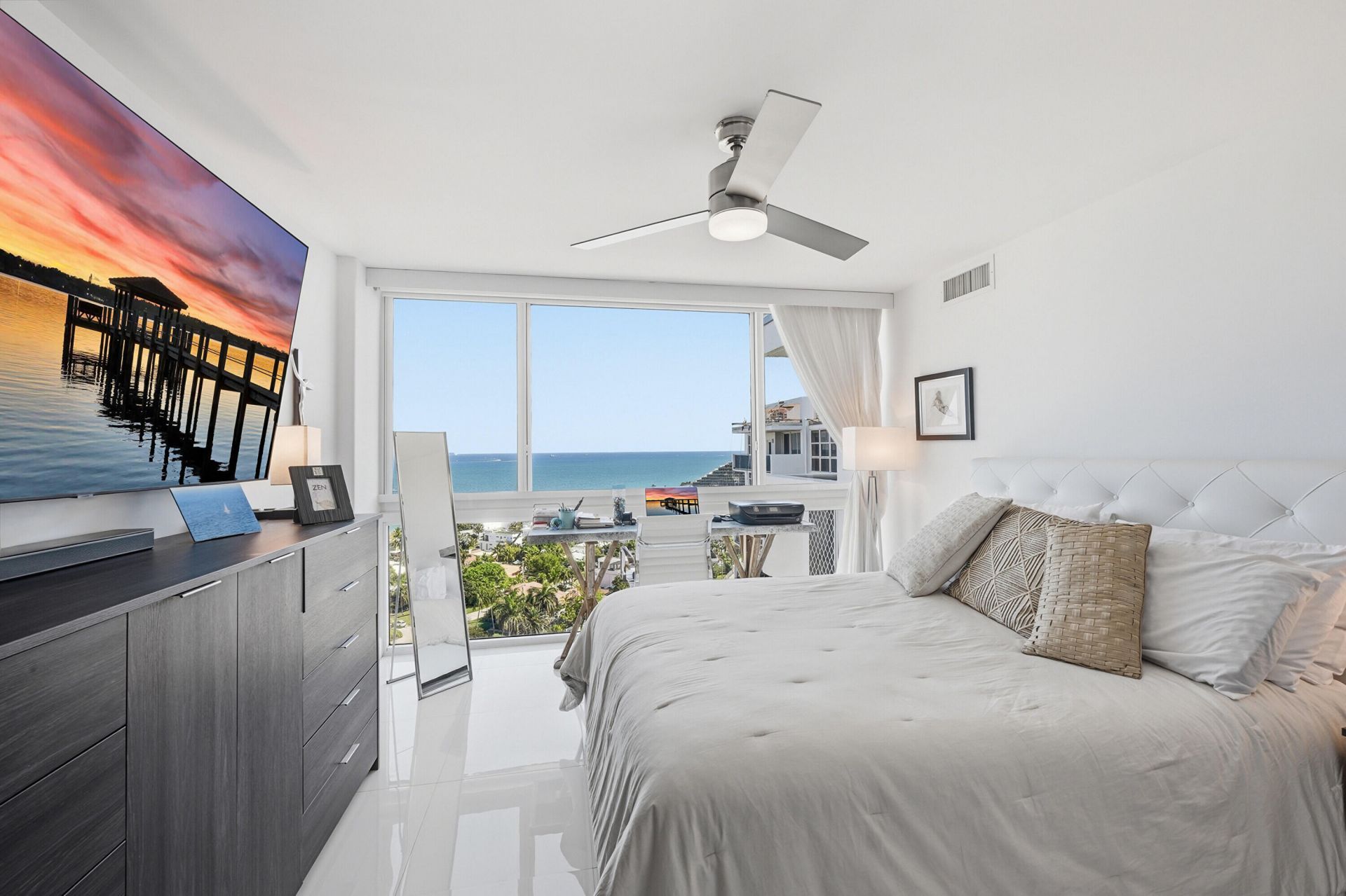 2715 N Ocean Boulevard, Unit Ph D, Fort Lauderdale, FL 33308 Photo