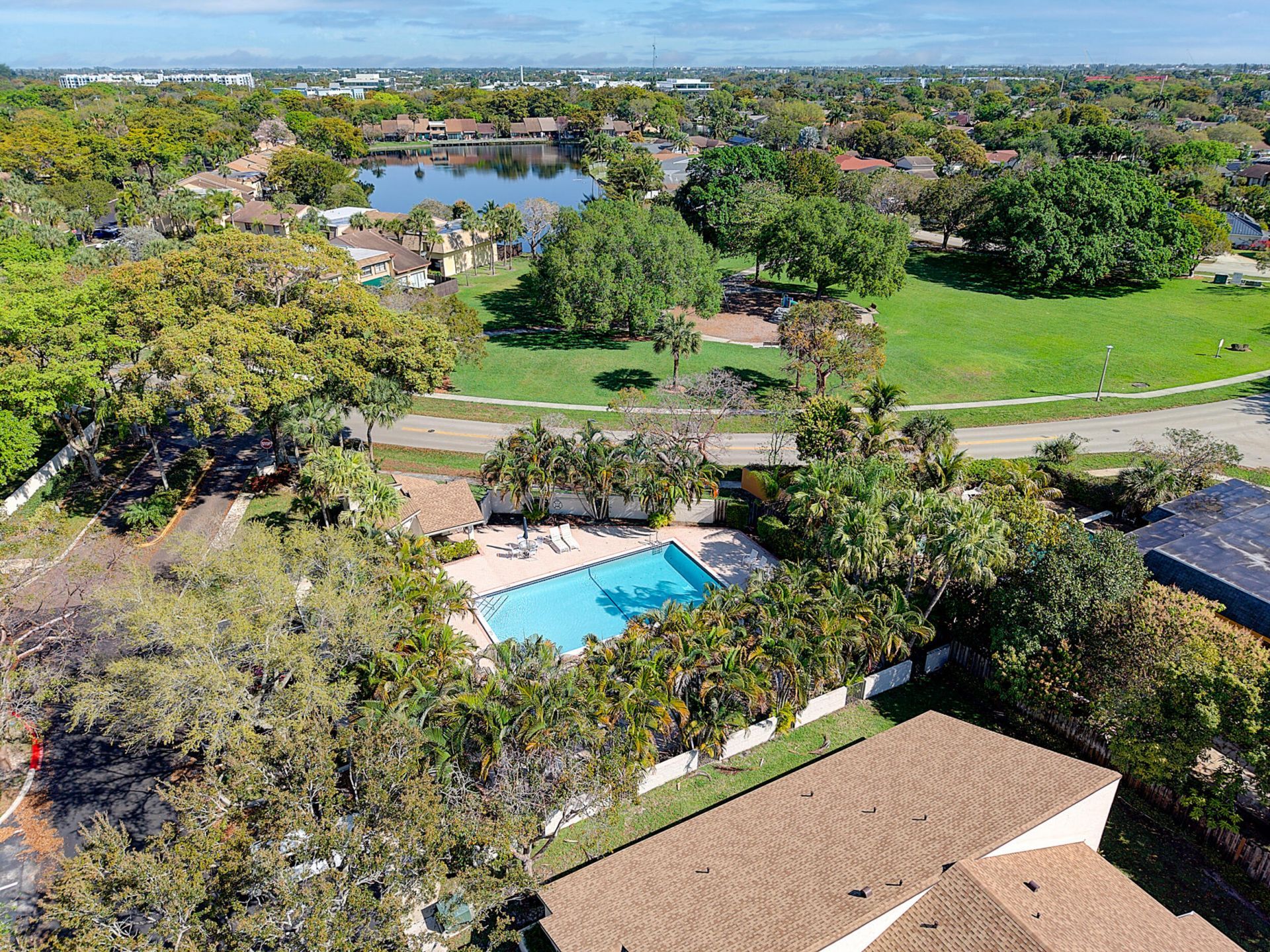 7906 NW 10th Street, Unit 7906, Plantation, FL 33322 Photo