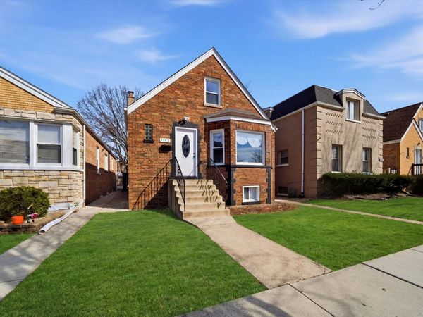7145 S Richmond Street, Chicago, IL 60629