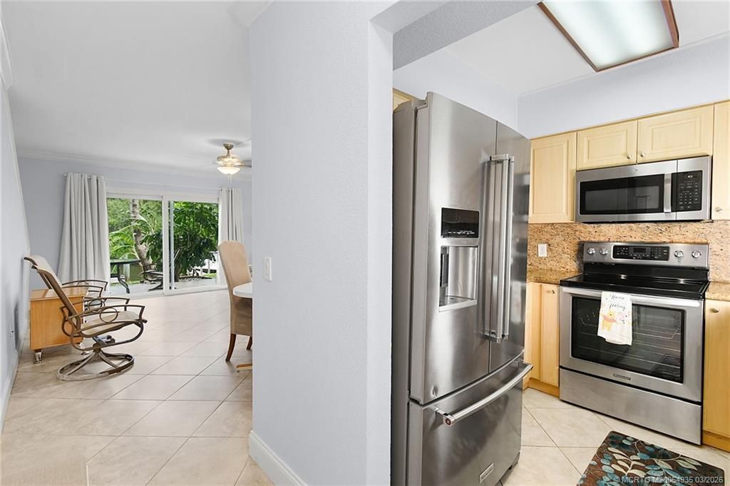 3129 SE Indian Street, Unit 3, Stuart, FL 34997 Photo