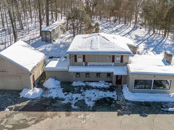 151 Winthrop St, Rehoboth, MA 02769