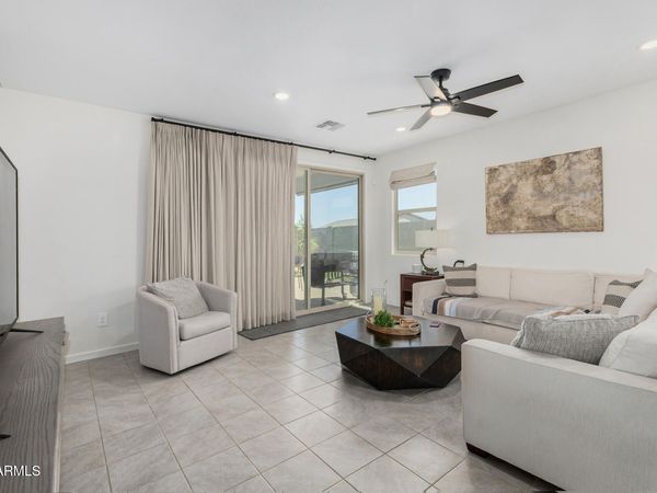 4666 W TRISTAN Trail, San Tan Valley, AZ 85144