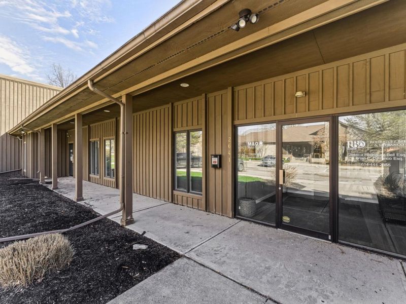 2641 Oakstone Drive, Unit 11, Columbus, OH 43231 Photo 18