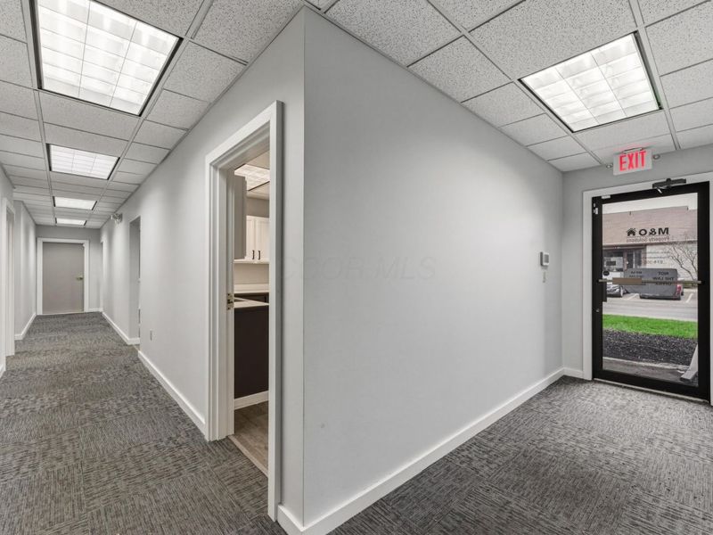 2641 Oakstone Drive, Unit 11, Columbus, OH 43231 Photo 27