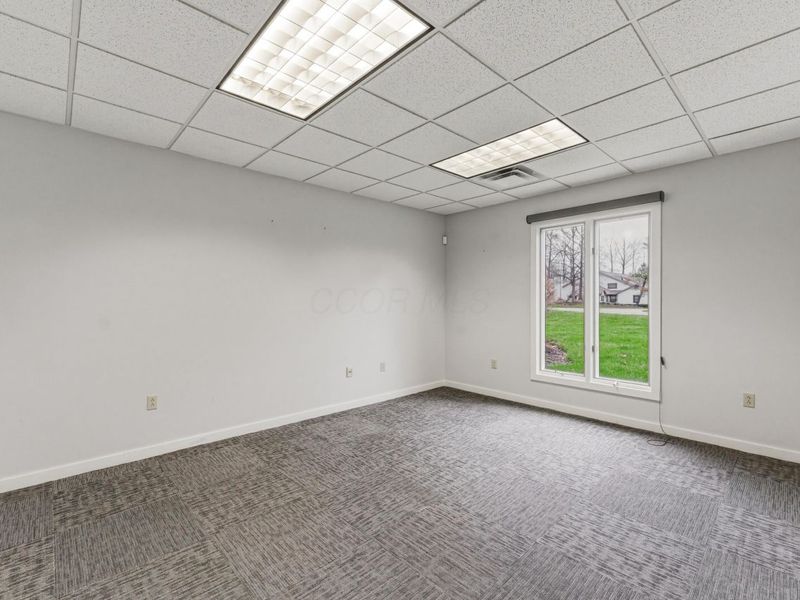 2641 Oakstone Drive, Unit 11, Columbus, OH 43231 Photo 34