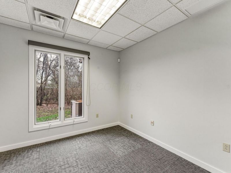 2641 Oakstone Drive, Unit 11, Columbus, OH 43231 Photo 39