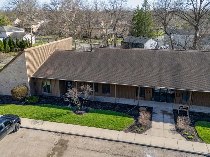 2641 Oakstone Drive, Unit 11, Columbus, OH 43231 Photo 8