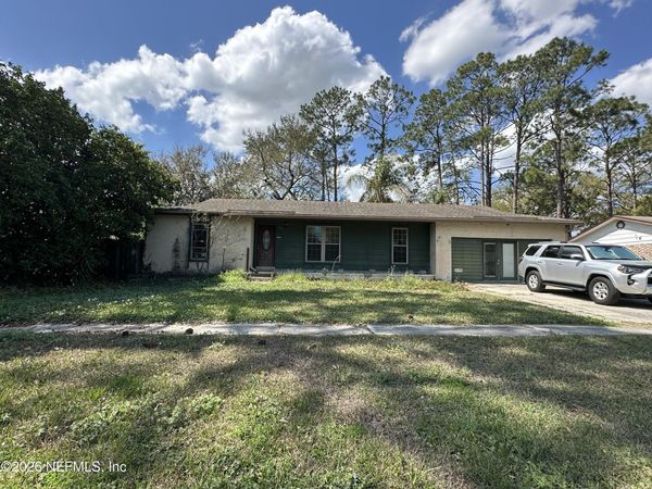 962 GROVE PARK Drive E, Orange Park, FL 32073