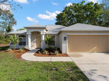 6523 65TH AVENUE DRIVE E, BRADENTON, FL 34203