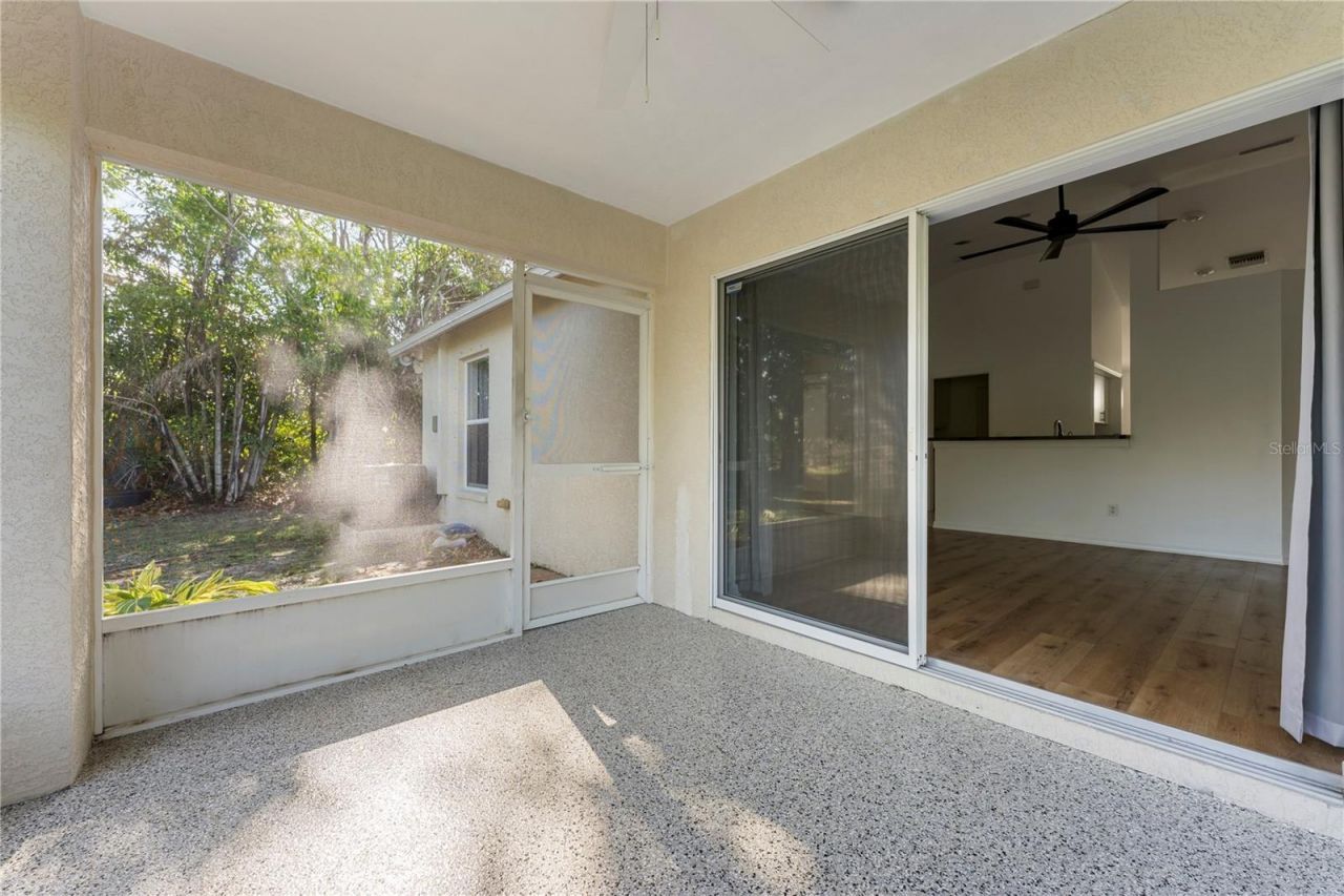 6523 65th Avenue Drive E, Bradenton, FL 34203 Photo