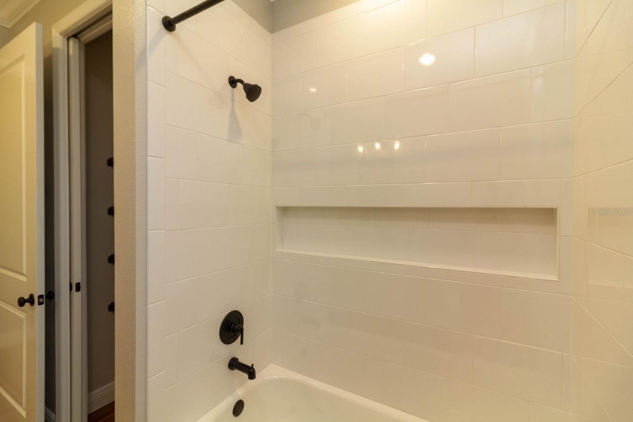 Tbd Lot 01000 Silver Drive, Umatilla, FL 32784 Photo