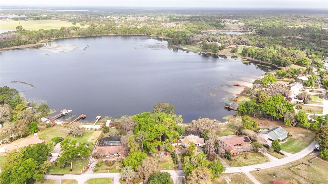 Tbd Lot 01000 Silver Drive, Umatilla, FL 32784 Photo