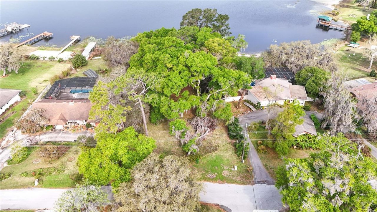 Tbd Lot 01000 Silver Drive, Umatilla, FL 32784 Photo