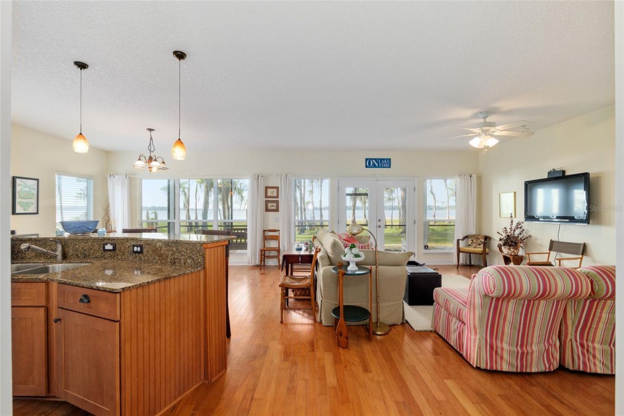 2499 SE 30th Street , Melrose, FL 32666 Photo