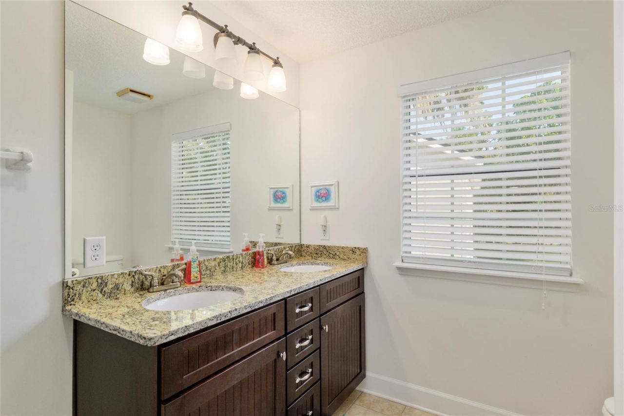 2499 SE 30th Street , Melrose, FL 32666 Photo