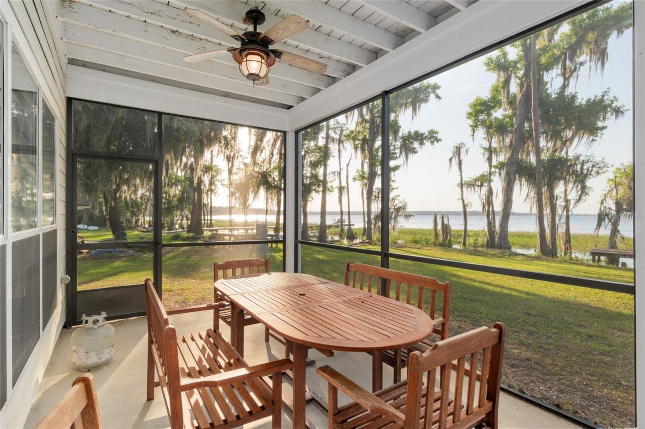 2499 SE 30th Street , Melrose, FL 32666 Photo