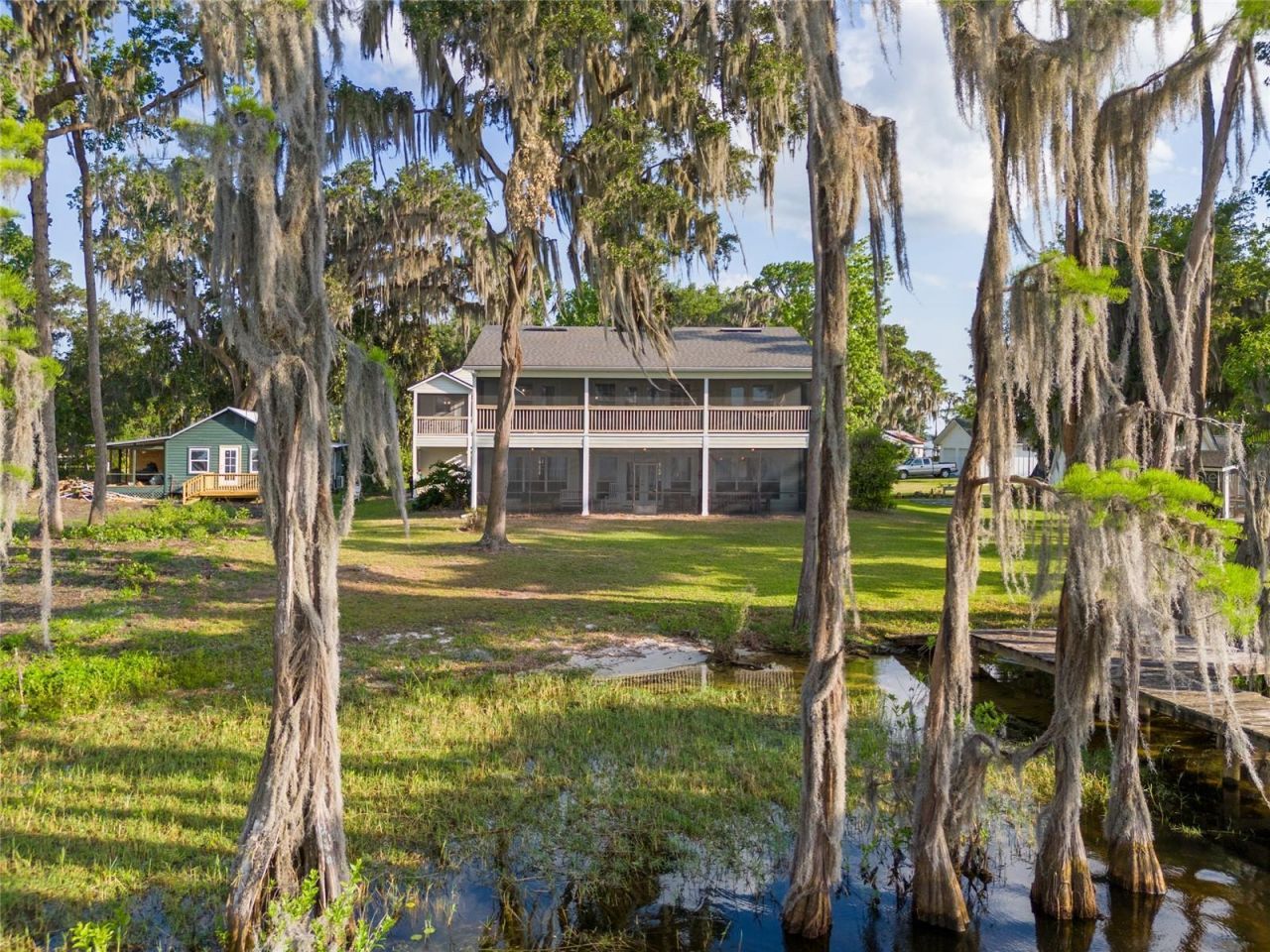 2499 SE 30th Street , Melrose, FL 32666 Photo