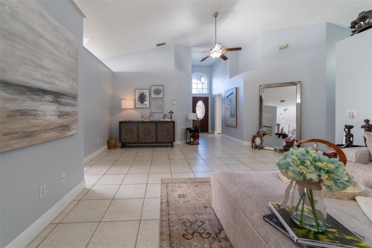 1352 Woodfield Oaks Drive, Apopka, FL 32703 Photo