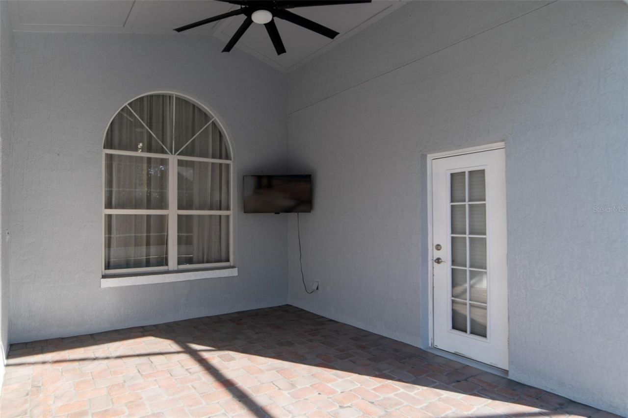 1352 Woodfield Oaks Drive, Apopka, FL 32703 Photo