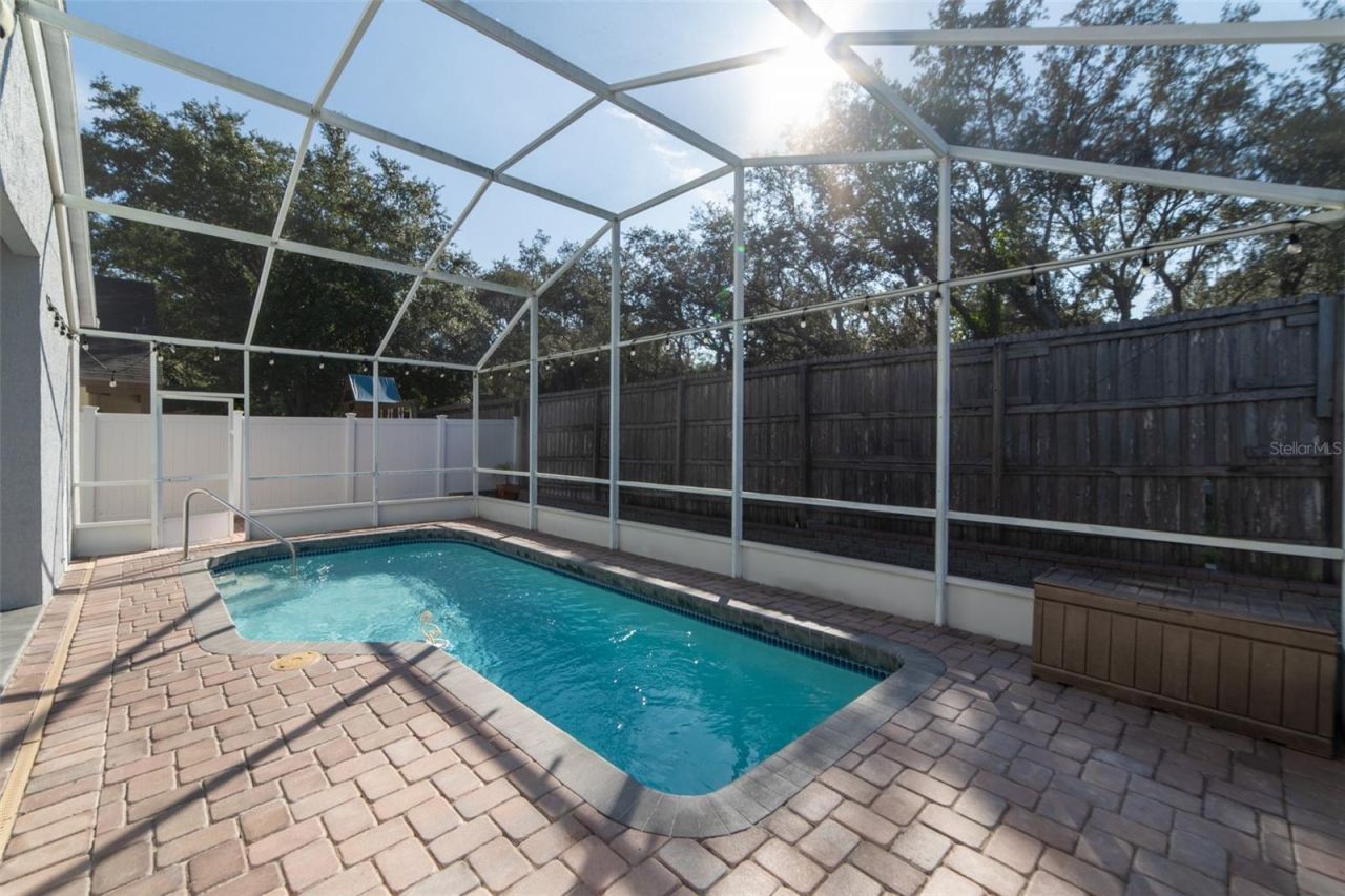 1352 Woodfield Oaks Drive, Apopka, FL 32703 Photo