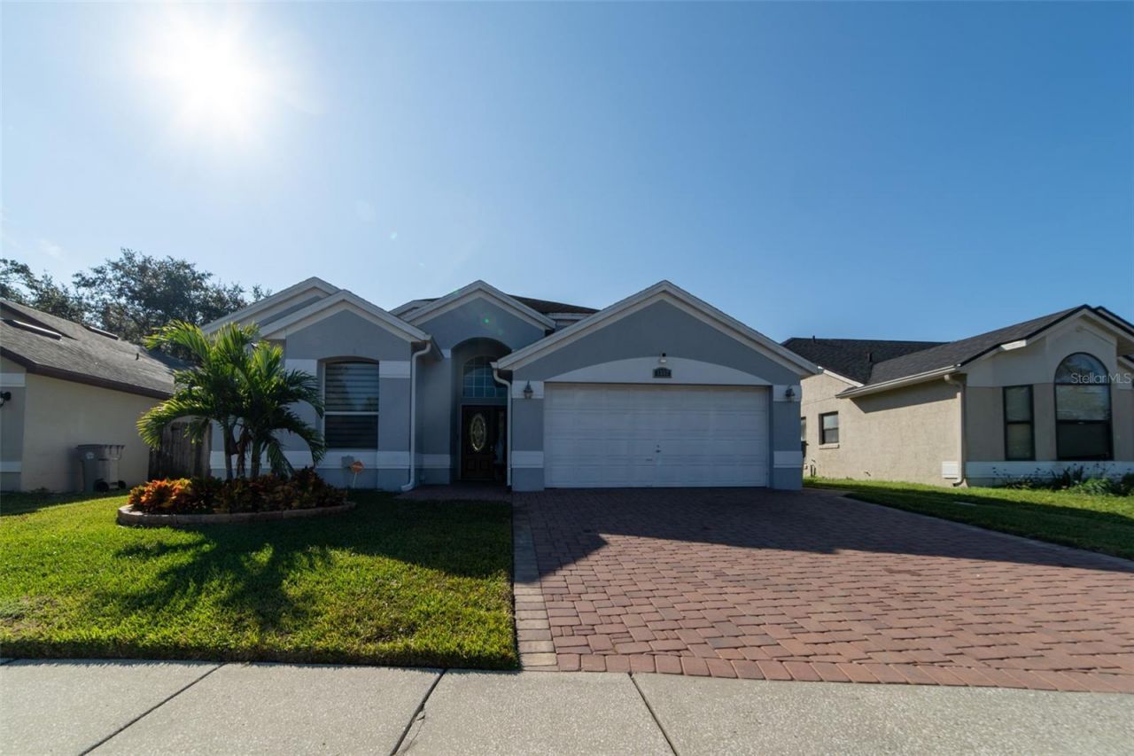 1352 Woodfield Oaks Drive, Apopka, FL 32703 Photo