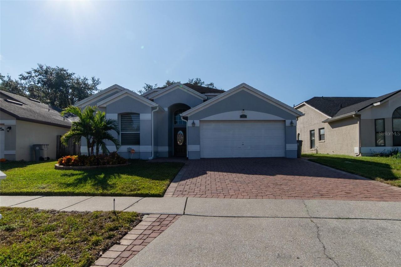 1352 Woodfield Oaks Drive, Apopka, FL 32703 Photo