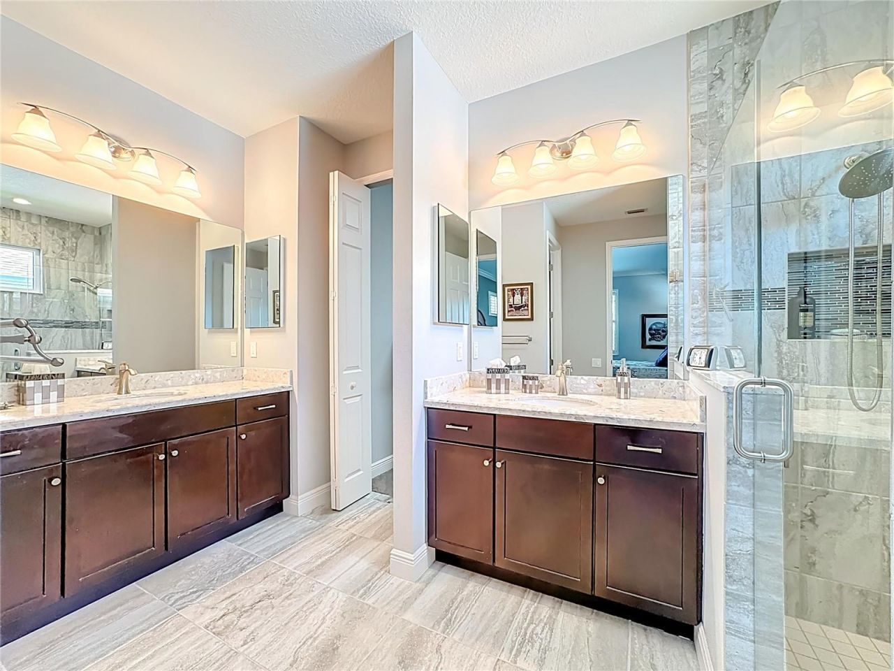 1025 Siberian Glen, Bradenton, FL 34212 Photo