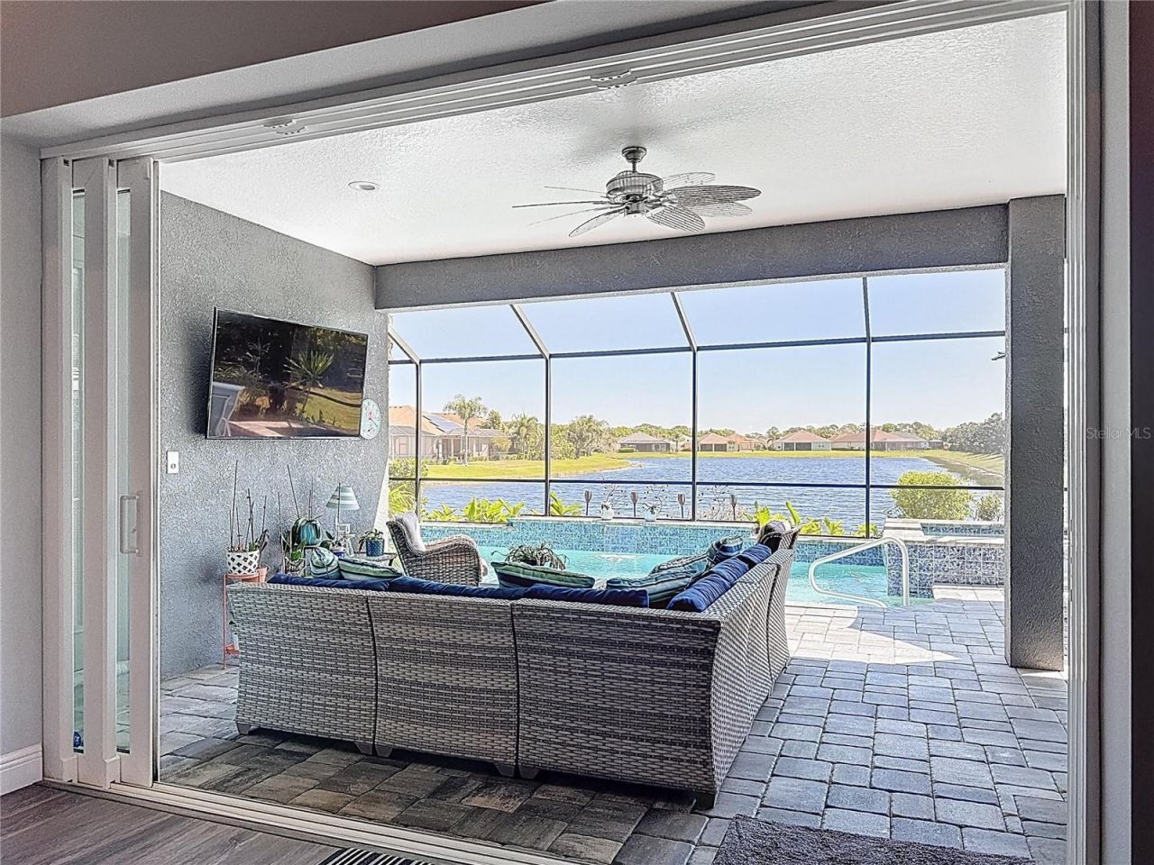 1025 Siberian Glen, Bradenton, FL 34212 Photo