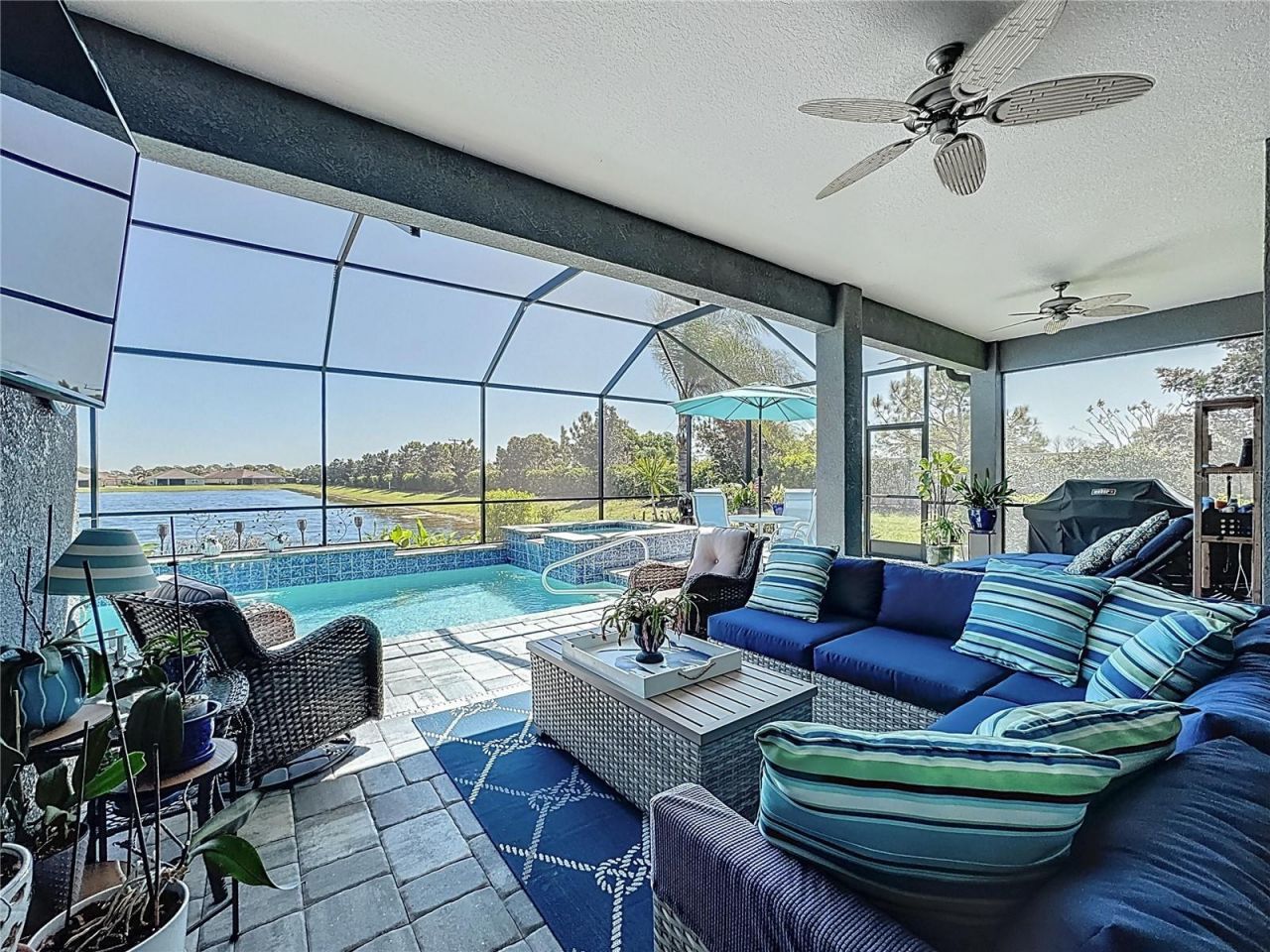 1025 Siberian Glen, Bradenton, FL 34212 Photo