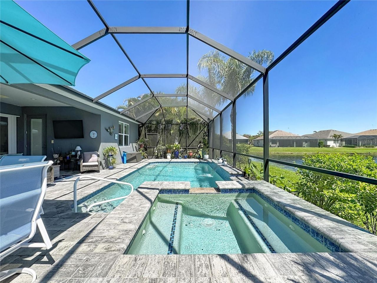 1025 Siberian Glen, Bradenton, FL 34212 Photo