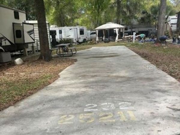 25211 NE 142ND STREET , SALT SPRINGS, FL 32134