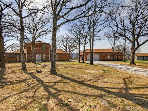 3801 E Mountain Road , Bartlesville, OK 74003