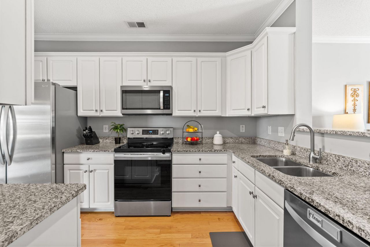 1841 Brittlebush Lane Photo 12