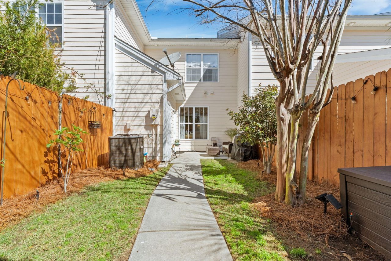 1841 Brittlebush Lane Photo 38