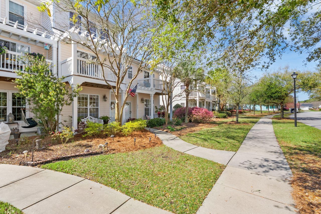 1841 Brittlebush Lane Photo 6