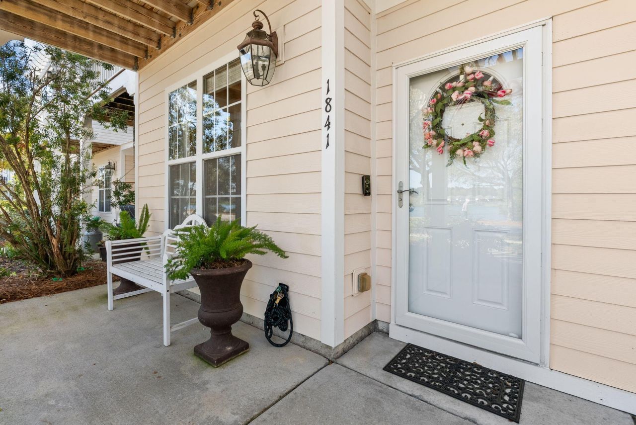 1841 Brittlebush Lane Photo 9