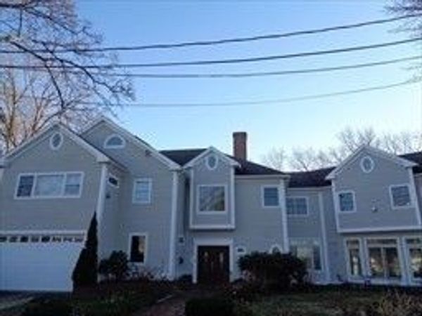 36 Sunhill, Newton, MA 02459