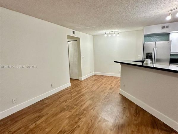 Unit 1811, Sunrise, FL 33325