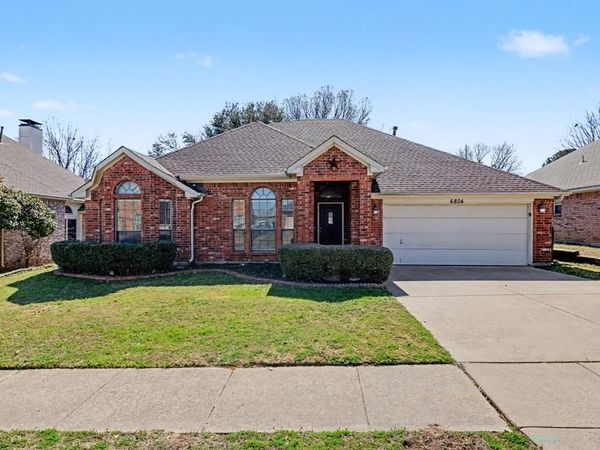 6804 Greenleaf Drive, North Richland Hills, TX 76182