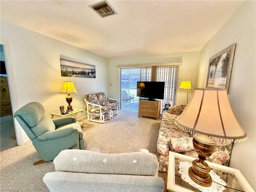 318 Joel Blvd , Lehigh Acres, FL 33936 Photo