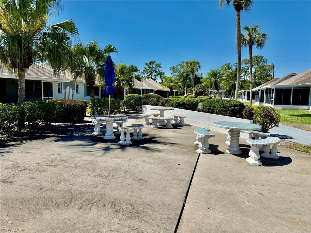 318 Joel Blvd , Lehigh Acres, FL 33936 Photo